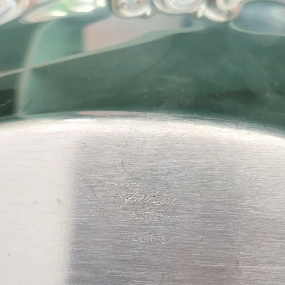 Vintage Gorham Silverplate Bread Tray YC2028, Rondo Pattern 1951